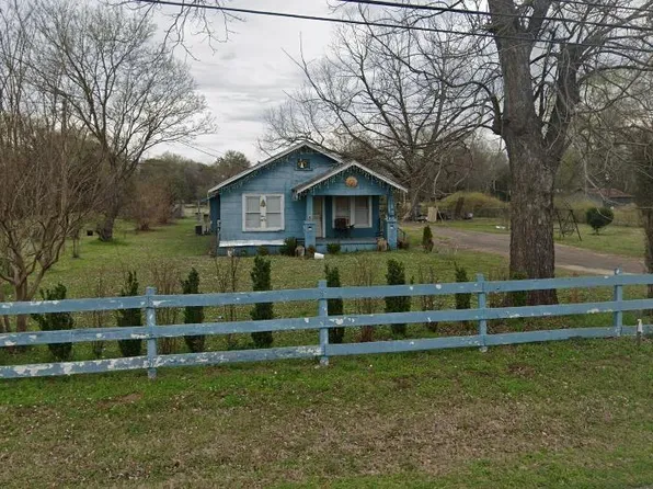 812 N Waldrip St, Grand Saline, TX 75140