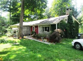 17 Avenue E, Godeffroy, NY 12729