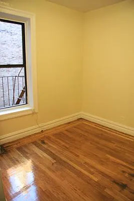 Rented by Lang Realty LLC | media 15