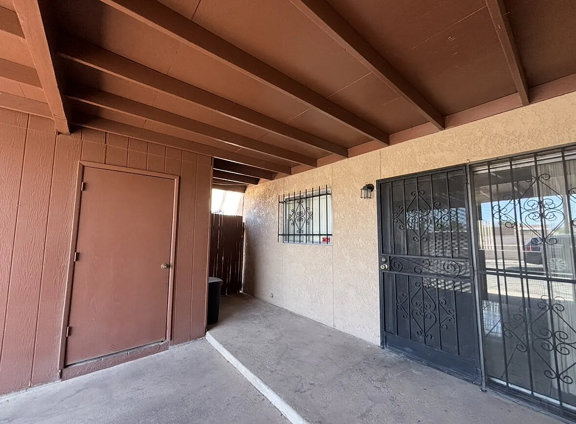 2 bed, 2.0 bath, 1055 sqft, $1,395 — Photo 4