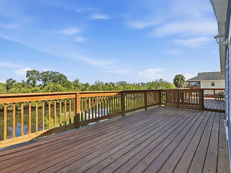 3303 W Shell Point Rd #A — Photo 6