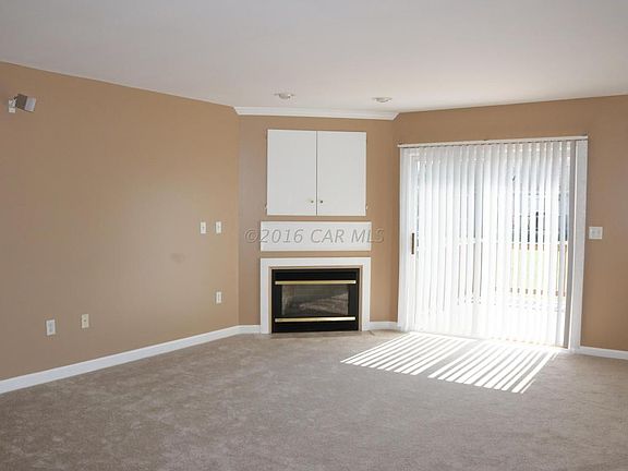 3rd image of 403 Peachtree Ct