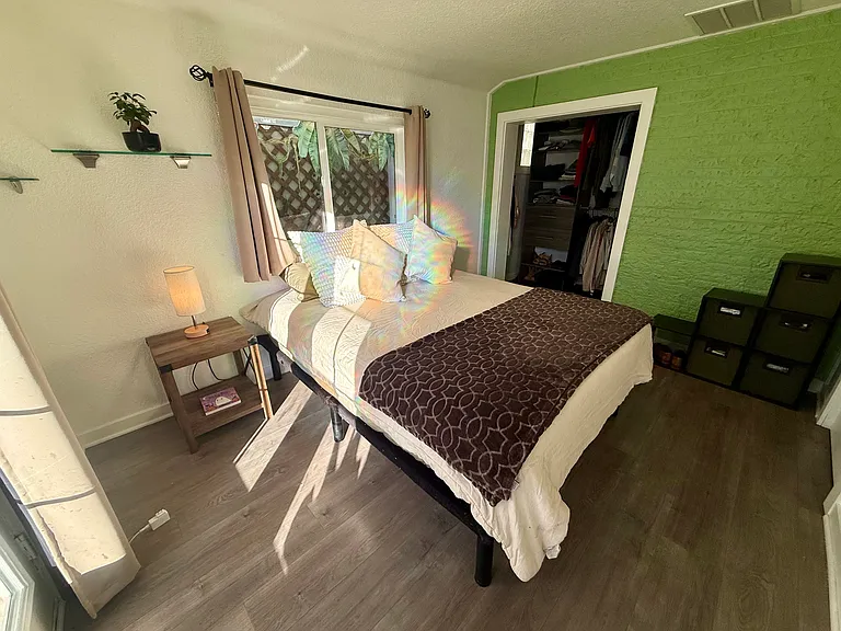 845 Mariposa St — Photo 16