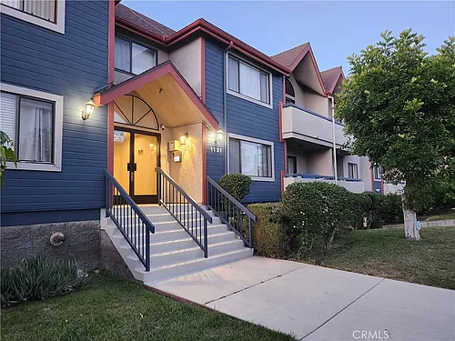 1131 E Doran St #105 Photo 1