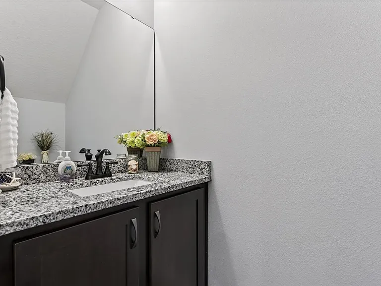 1700 Sound Haven Ct — Photo 9