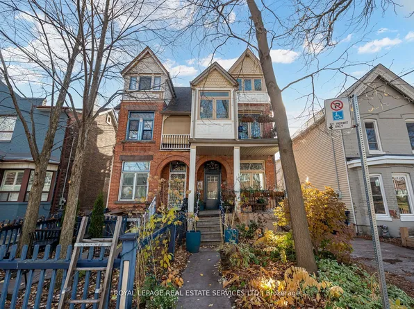 27 Bank St, Toronto, ON M6K 1R4