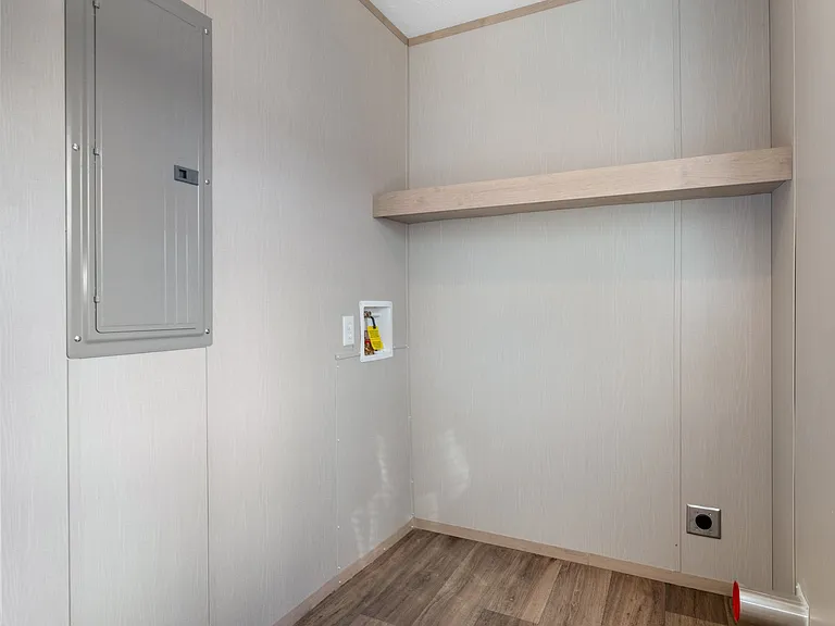6310 Strawberry Dr — Photo 22