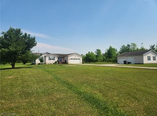 2015 Hayford Rd, Rock Creek, OH 44084