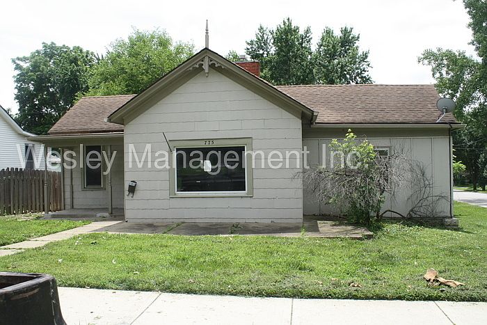 1st image of 775 Ottawa St