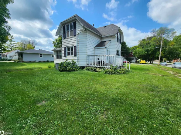 302 2nd Ave NW, Buffalo Center, IA 50424