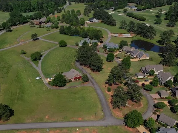 1008 Twin Oaks Rd, Pine Mountain, GA 31822