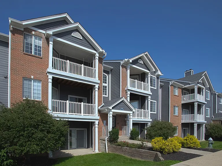Waterford Place — Photo 37