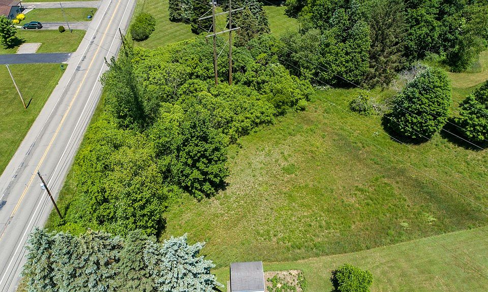2nd image of 256 Ridge Rd