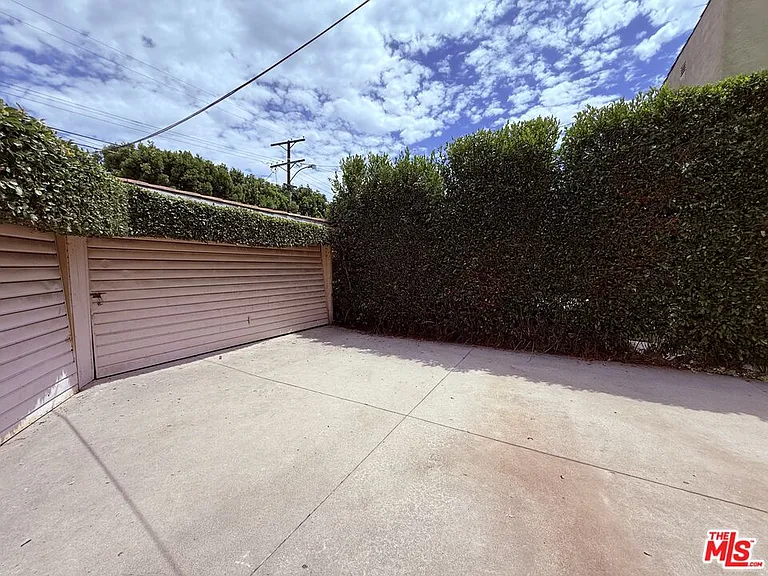 1032 S Crescent Heights Blvd — Photo 45