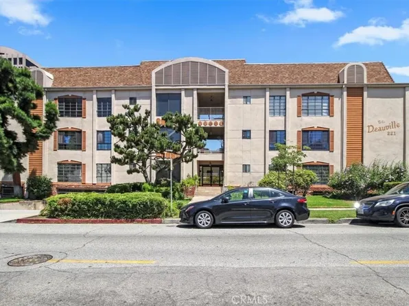 221 E Lexington Dr APT 102, Glendale, CA 91206
