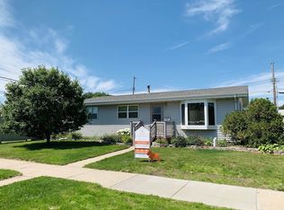 1509 9th Ave W, Williston, ND 58801