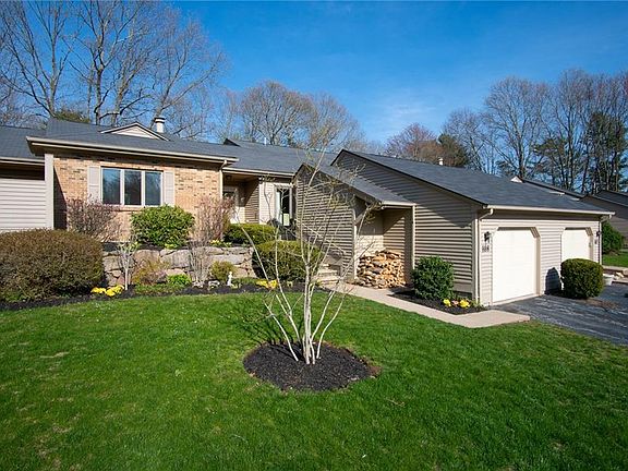 2nd image of 108 Pine Glen Dr #108