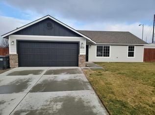 2713 Blaine Ct, Pasco, WA 99301