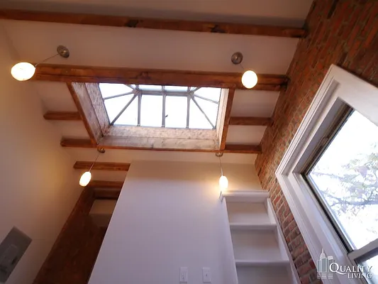 Rented by (Legacy) NY Quality Living Uptown | media 25