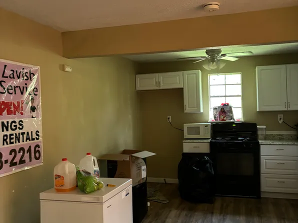 8175 San Carlos St, Beaumont, TX 77708