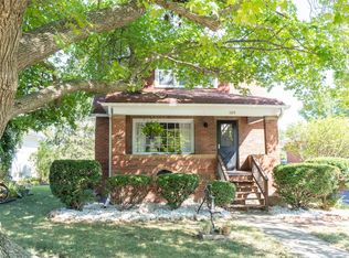1015 W Burkhart St, Moberly, MO 65270
