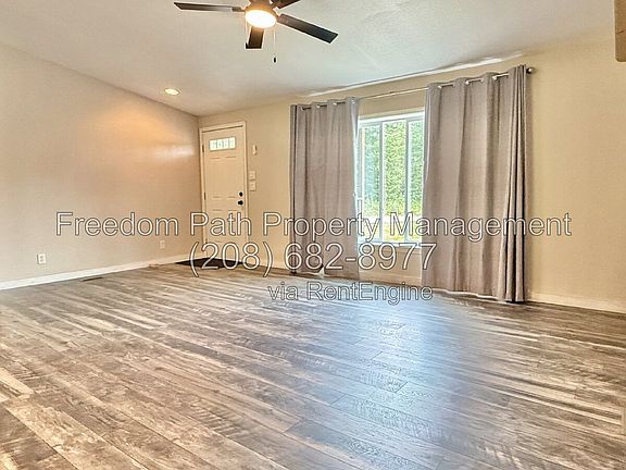 4th image of 4062 W Seasons Rd