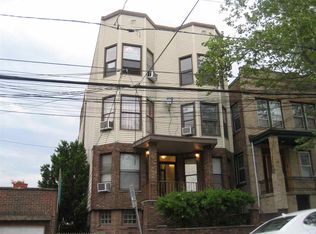 138 Leonard St #101, Jersey City, NJ 07307