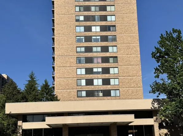 3713 George Mason Dr #1005, Falls Church, VA 22041