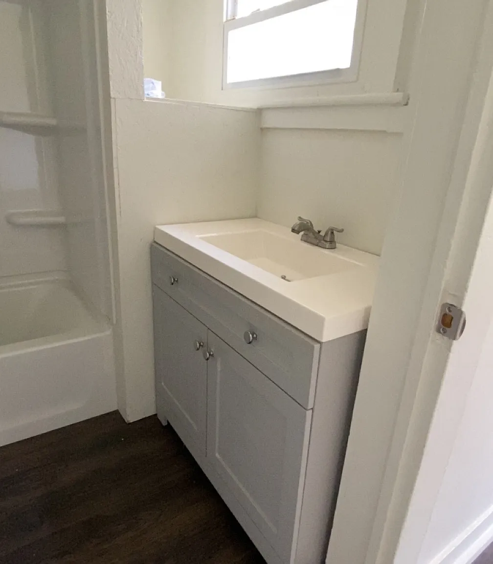 107 Hope Ave — Photo 3