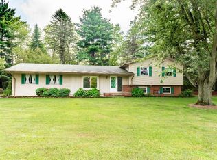 6819 Hitchingham Rd, Ypsilanti, MI 48197