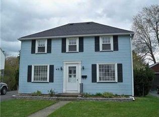 43 Queensboro Rd, Irondequoit, NY 14609