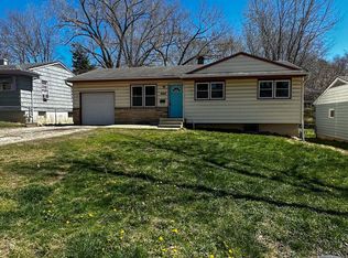 8209 Flora Ave, Kansas City, MO 64131
