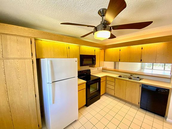 5th image of 2581 Village Blvd APT 304