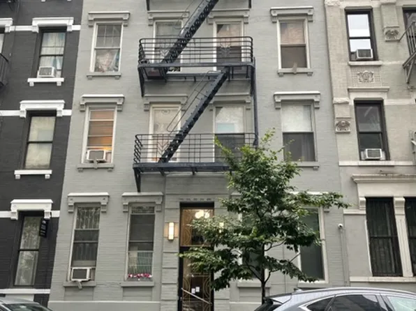 428 East 66th Street image 1 of 6