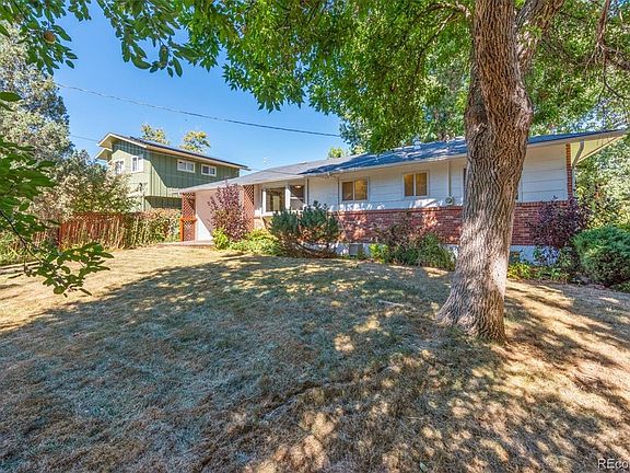 5th image of 1380 Claremont Dr