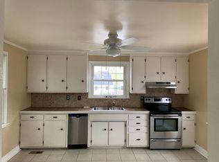 614 W Iris Dr, Nashville, TN 37204