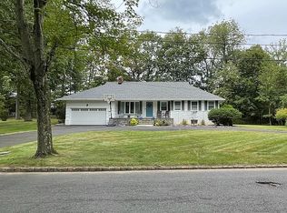1929 Parkwood Dr, Scotch Plains, NJ 07076