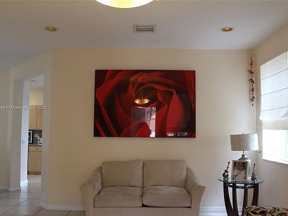 2nd image of 506 Conservation Dr