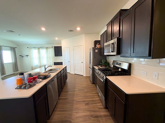 5th image of 21417 Wilmiller Ln