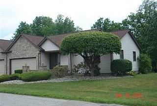 2nd image of 1303 Surrey Point Dr SE