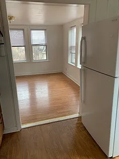 21 Nevins St #C — Photo 4