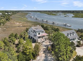 1539 Murphys Island Ct, Awendaw, SC 29429