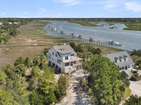 1539 Murphys Island Ct, Awendaw, SC 29429
