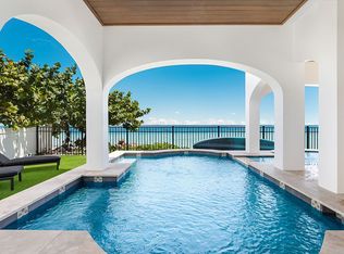 845 N Shore Dr, Anna Maria, FL 34216