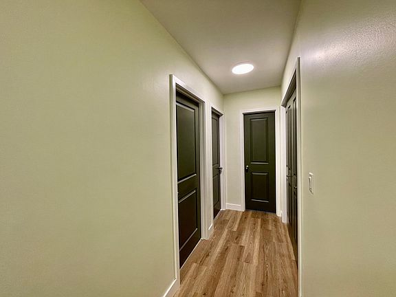 3rd image of 11051 Missouri Ave Unit 5