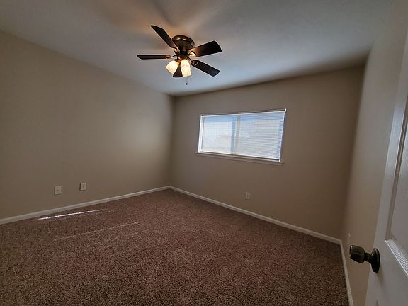 5th image of 2404A Blanco Dr