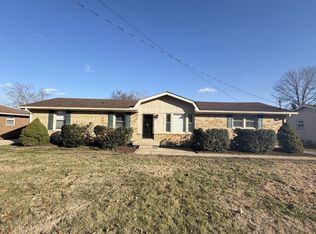 198 Wessington Pl, Hendersonville, TN 37075