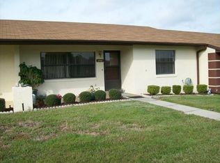 12421 Orangewood Cir, Tavares, FL 32778