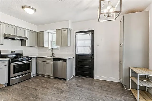 1217 N Cumberland St — Photo 4