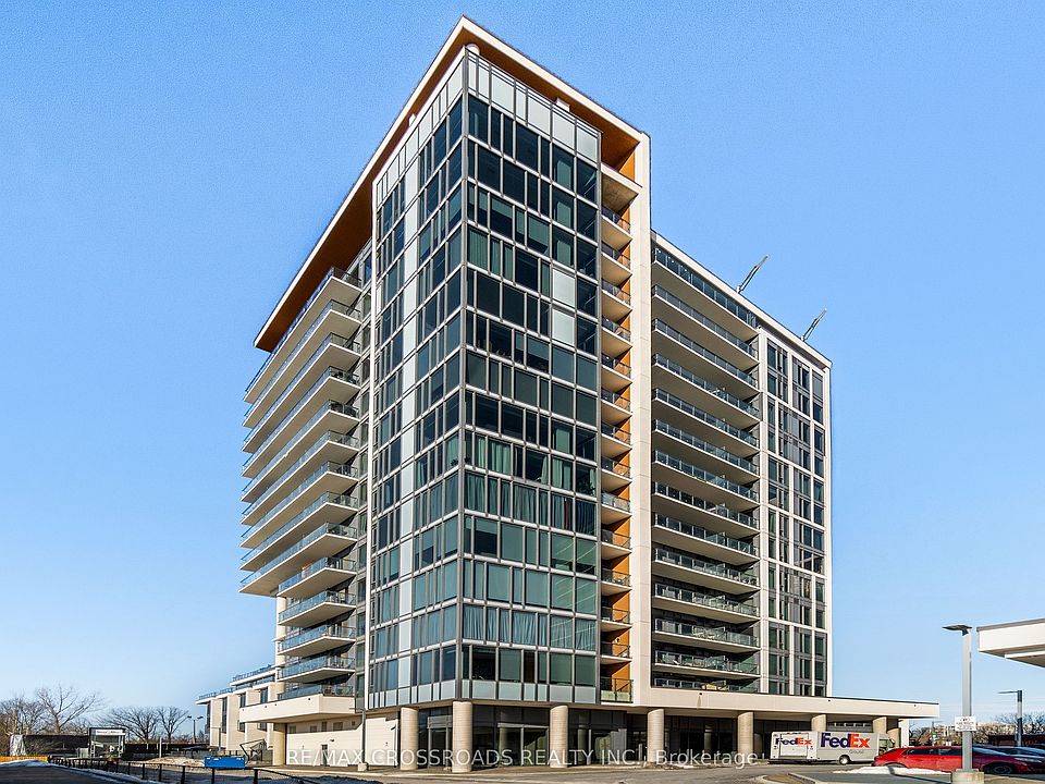 1st image of 9618 Yonge St #Townhouse 102